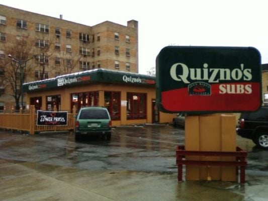 Quiznos restaurant