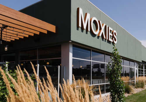 Moxies Contest - Win the Ultimate F1 Miami Grand Prix Experience | Canadian Free Stuff Moxies Restaurant Canada